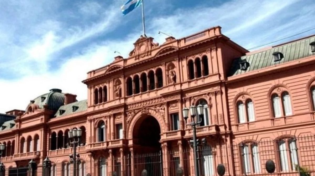 $80.000 MILLONES DE NACIÓN A UNA PROVINCIA DÍSCOLA Y LA RIOJA SE ESPERANZA