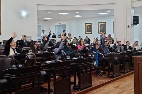 CON DELAY, CONCEJALES APROBARON LA RENUNCIA DE DIEGO MOLINA GÓMEZ