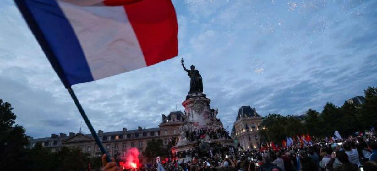 LA IZQUIERDA SORPRENDIÓ EN FRANCIA Y DERROTÓ A LA ULTRADERECHA DE LE PEN