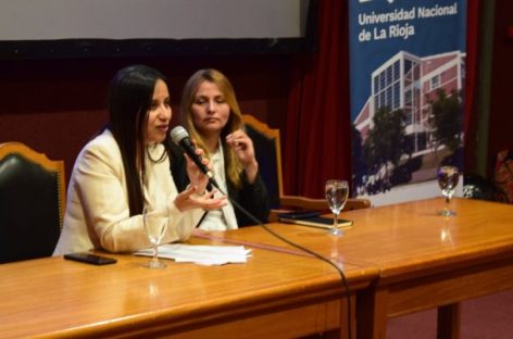 ELECCIONES UNLAR. UN ESPACIO OPOSITOR YA TIENE CANDIDATA A RECTORA