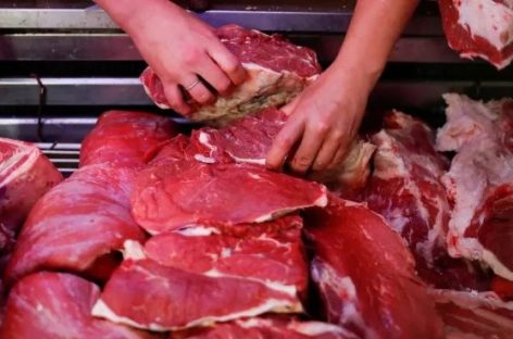 «EL PRECIO DE LA CARNE ESTÁ MUY RETRASADA, PERO SI SUBE NO SE VENDE»