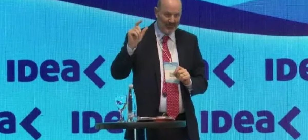 STURZENEGGER ANTICIPÓ MÁS AJUSTE Y LE DIJO A EMPRESARIOS: «NO NOS PIDEN MÁS BAJAR IMPUESTOS, SINO BAJAR EL GASTO»