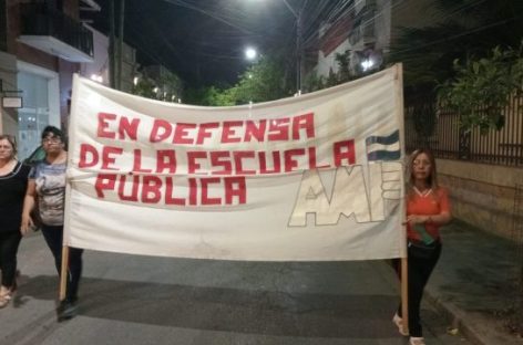 DOCENTES. DESCUENTOS DE SUELDOS, PRESENTISMO Y NO PAGO DE  CUOTA SINDICAL