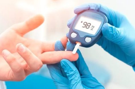 DIABETES. «NO ES UNA CONDENA, PUEDE SER UNA OPORTUNIDAD PARA VIVIR MEJOR»