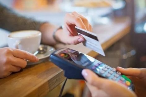 LA PROPINA ELECTRÓNICA RIGE EN TODO EL PAÍS PERO SIGUE SIENDO VOLUNTARIA