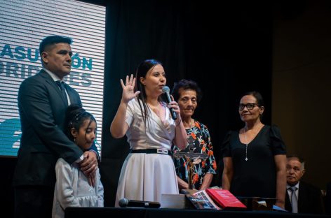 NATALIA ÁLBAREZ GÓMEZ ASUMIÓ COMO NUEVA RECTORA DE LA UNLAR