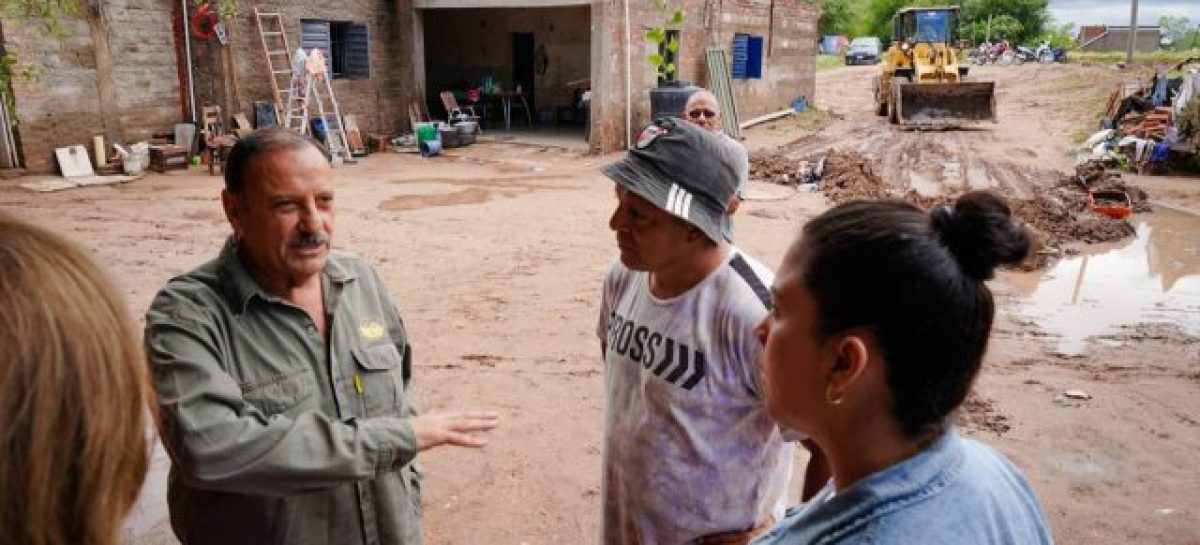 CHAMICAL. TRAS INUNDACIONES, QUINTELA PROMETIÓ AYUDA ESTATAL A AFECTADOS