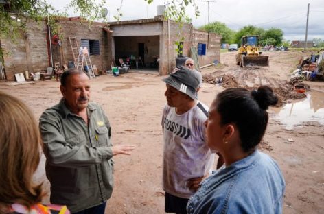 CHAMICAL. TRAS INUNDACIONES, QUINTELA PROMETIÓ AYUDA ESTATAL A AFECTADOS
