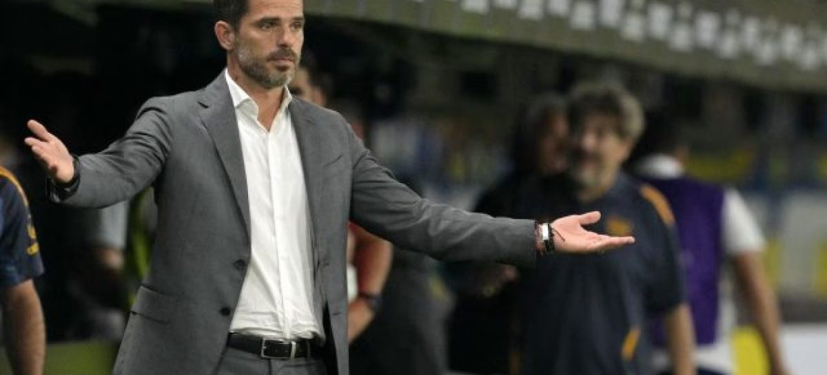 HORAS CRUCIALES PARA EL FUTURO DE GAGO: ESTE VIERNES DIRIGIRÍA SU ÚLTIMO PARTIDO EN BOCA