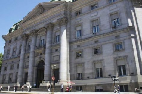 MILEI FIRMÓ EL DECRETO Y TRANSFORMÓ AL BANCO NACIÓN EN SOCIEDAD ANÓNIMA