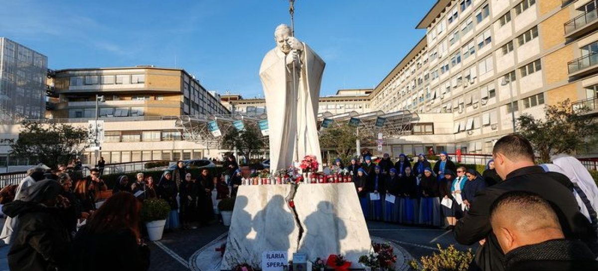 CRECE LA PREOCUPACIÓN POR LA SALUD DEL PAPA