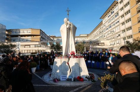 CRECE LA PREOCUPACIÓN POR LA SALUD DEL PAPA