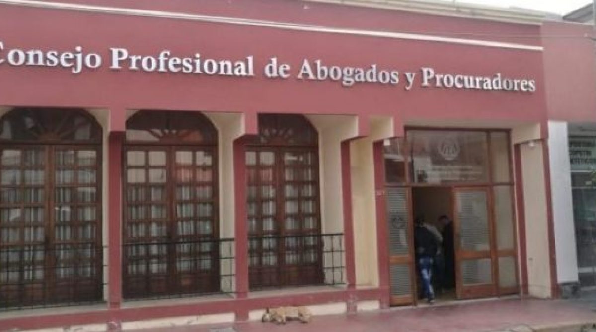 EL CONSEJO PROFESIONAL DE ABOGADOS IMPLEMENTÓ CONSULTORIO JURÍDICO GRATUITO
