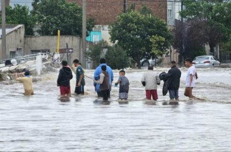 CLUB RIOJANO INICIÓ CAMPAÑA SOLIDARIA PARA FAMILIAS DE BAHÍA BLANCA