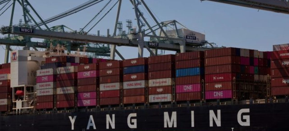 TRUMP SUSPENDIÓ ARANCELES POR 90 DÍAS PERO AUMENTA LOS DE CHINA