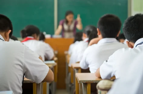 «YA NO EXISTE MÁS ESO DE QUE A LAS ESCUELAS PRIVADAS VAN SOLO LOS RICOS»