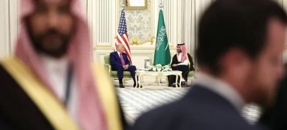 DONALD TRUMP LLEGÓ A ARABIA SAUDITA CON EL OBJETIVO DE IMPULSAR ACUERDOS COMERCIALES