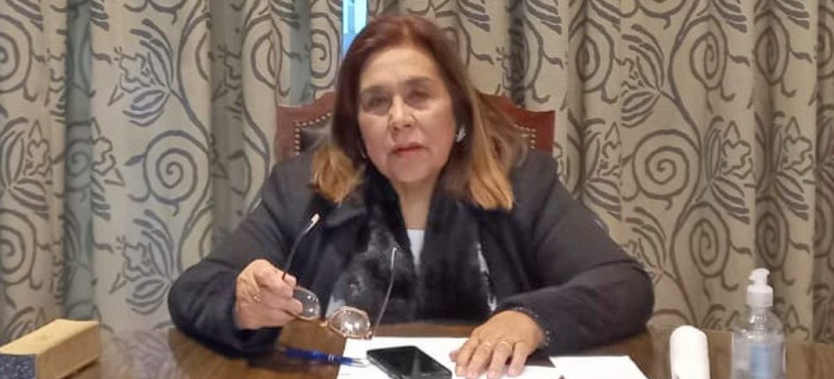 PIDEN LIMITAR EL ACCESO A LA MATRICULA DE ESCRIBANO EN LA RIOJA