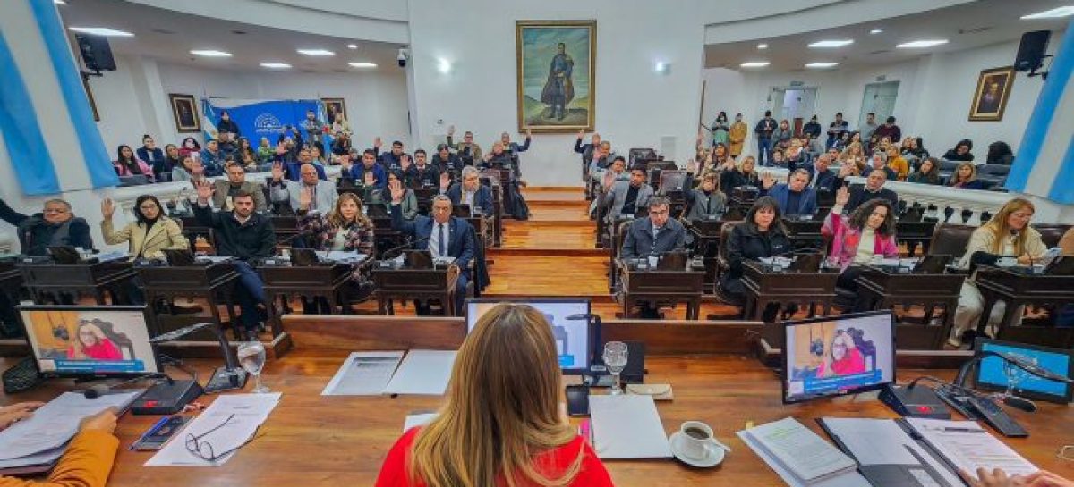 LA LEGISLATURA APROBÓ CAMBIOS EN LA LEY ELECTORAL Y LA RIOJA VOTA EL 26 DE OCTUBRE