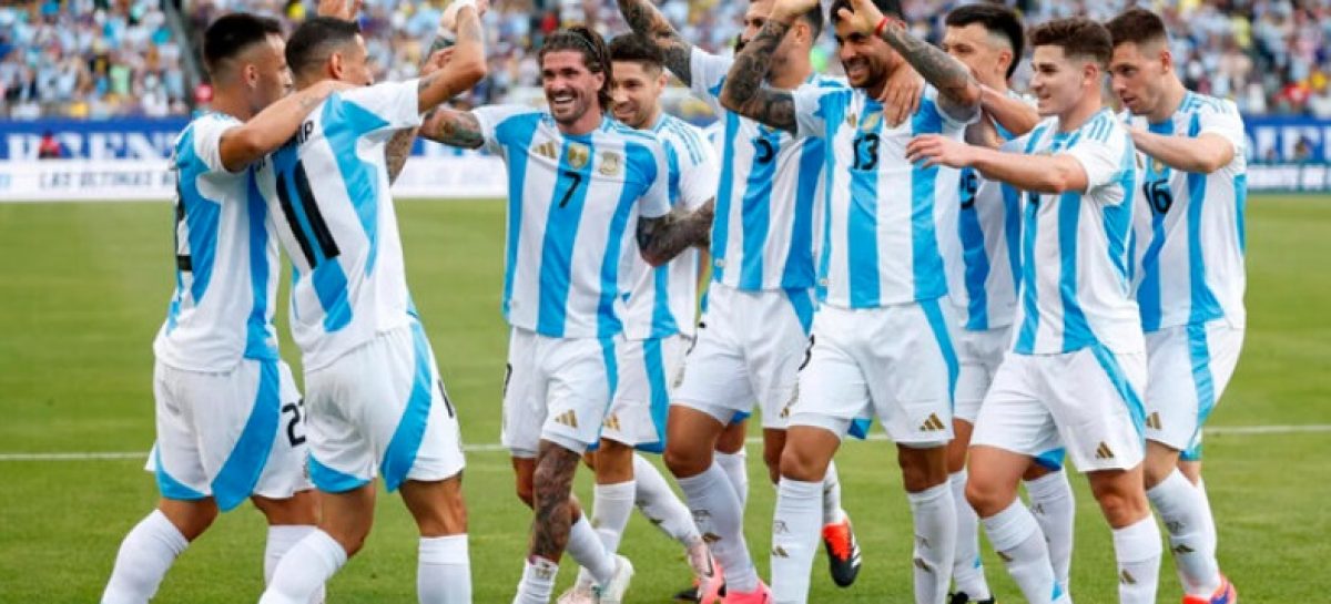 DOS SORPRESAS, UN REGRESO Y UNA AUSENCIA: SCALONI DIO LA PRELISTA DE ARGENTINA PARA LOS ÚLTIMOS PARTIDOS DE ELIMINATORIAS