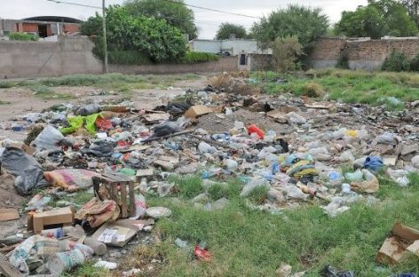 MICROBASURALES Y QUEMA DE BASURA, UN GRAVE PROBLEMA EN LA CAPITAL