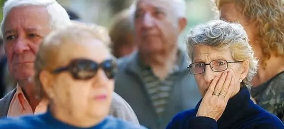 JUBILADOS. EL PRESUPUESTO 2026 NO INCLUYE AUMENTOS EXTRA Y EL GASTO SOBRE EL PBI QUEDA CASI ESTANCADO