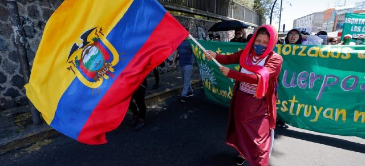 ECUADOR. UN MUERTO Y 12 MILITARES HERIDOS DURANTE LAS PROTESTAS POR EL ALZA DEL DIESEL
