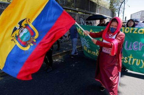 ECUADOR. UN MUERTO Y 12 MILITARES HERIDOS DURANTE LAS PROTESTAS POR EL ALZA DEL DIESEL