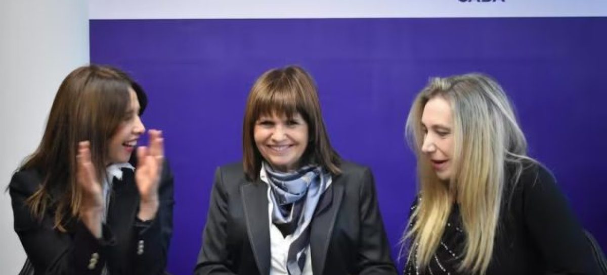 DENUNCIARON A PATRICIA BULLRICH POR ABUSO DE AUTORIDAD TRAS SU PEDIDO DE ALLANAMIENTO A PERIODISTAS Y MEDIOS