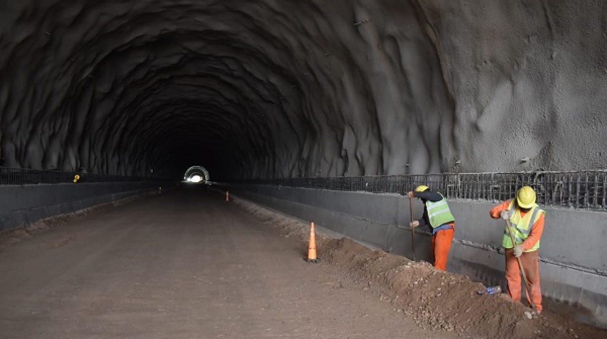 EL PRESUPUESTO NACIONAL 2027 INCLUYE $20.000 MILLONES PARA OBRAS VIALES EN LA RIOJA