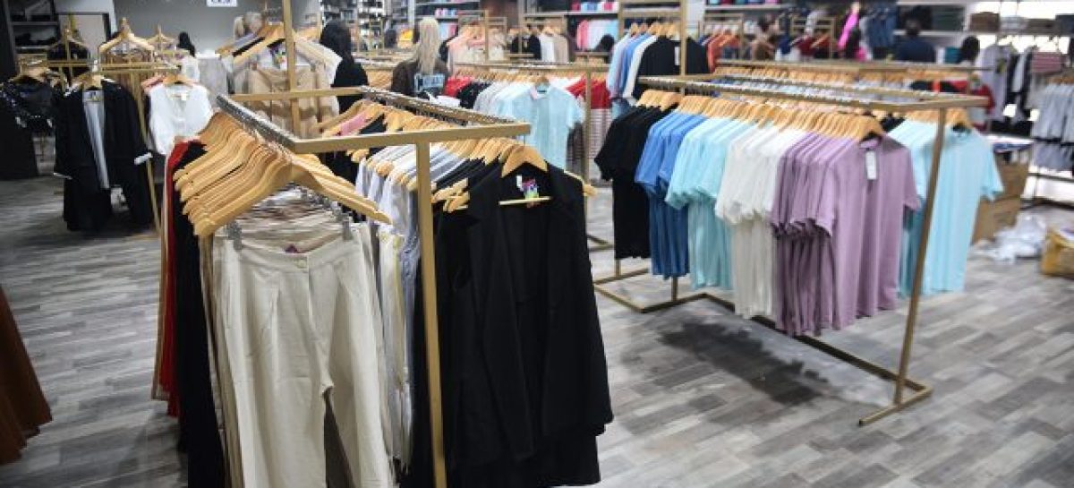 VENTAS MINORISTAS. SIGUEN CAYENDO Y SE HABLA DE LA «FRAGILIDAD» DEL SECTOR
