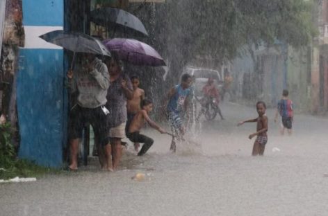 EL HURACÁN MELISSA ALCANZÓ LA CATEGORÍA 5 Y PONE EN ALERTA MÁXIMA A JAMAICA