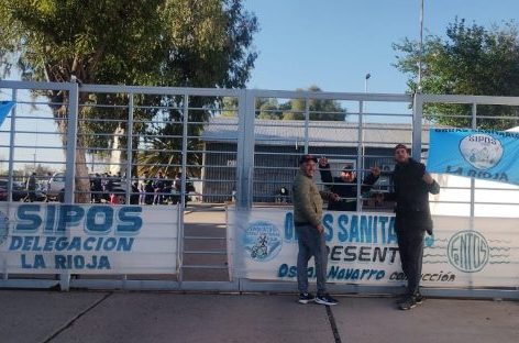 PARO EN AGUAS RIOJANAS. PÍDEN SER DECLARADOS COMO SERVICIO ESENCIAL