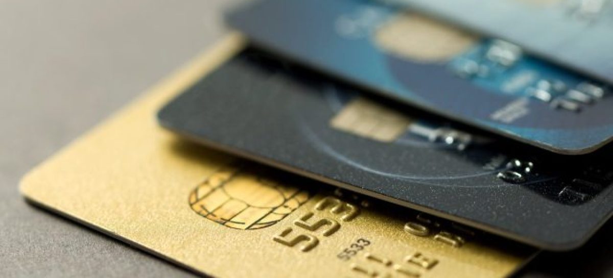 TARJETAS DE CRÉDITO. ACLARAN QUE LOS ADICIONALES NO SON CODEUDORES