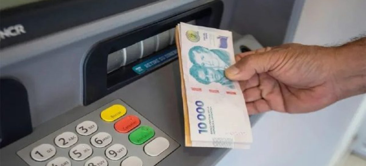 SUELDOS ESTATALES. TRAS LIQUIDAR DOBLE POR ERROR, BANCO RIOJA ACLARÓ QUE DEBEN REINTEGRARSE LOS FONDOS