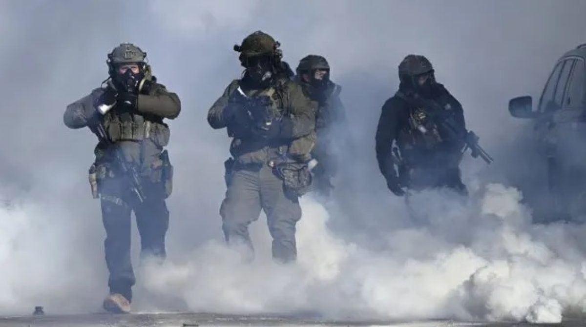 TRAS MÁS DE 4.000 DETENCIONES, EEUU ANUNCIÓ EL FIN DE LAS REDADAS MIGRATORIAS EN MINNESOTA