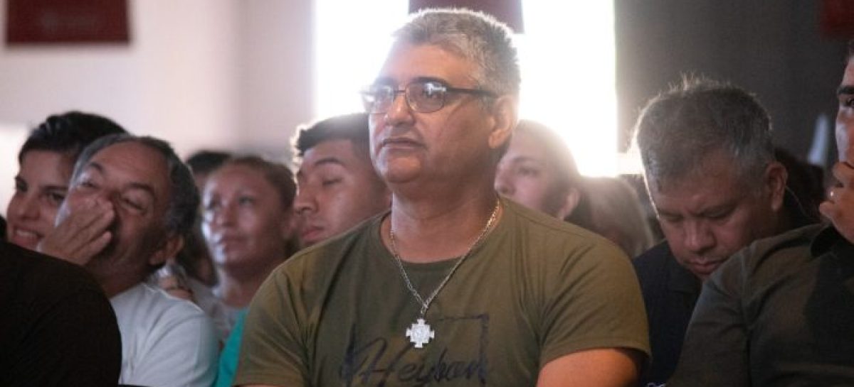 ARIEL HERNÁNDEZ REEMPLAZARÁ AL EXCONCEJAL ALBERTO CENTENO