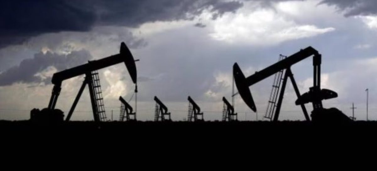 EL PRECIO DEL PETRÓLEO VOLVIÓ A SUBIR Y EL BARRIL CRUZÓ LOS USD 110 TRAS NUEVOS ATAQUES EN MEDIO ORIENTE