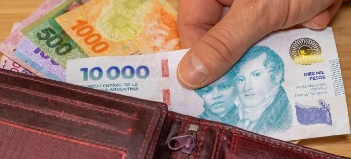 EL SALARIO REAL VOLVIÓ A CAER EN ENERO Y LA JUBILACIÓN MÍNIMA YA PERDIÓ UN 5% EN 7 MESES