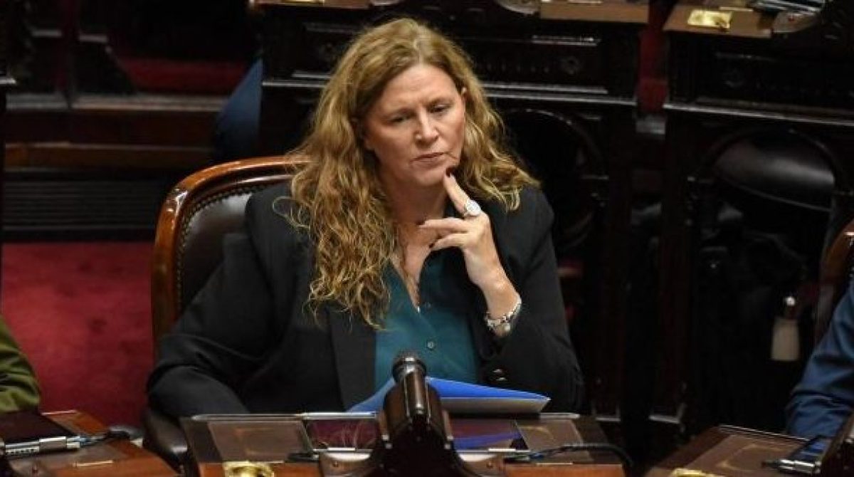 «EL RELATO DEL GOBIERNO NACIONAL SE CAE, EL PAÍS ESTÁ EXPLOTADO»