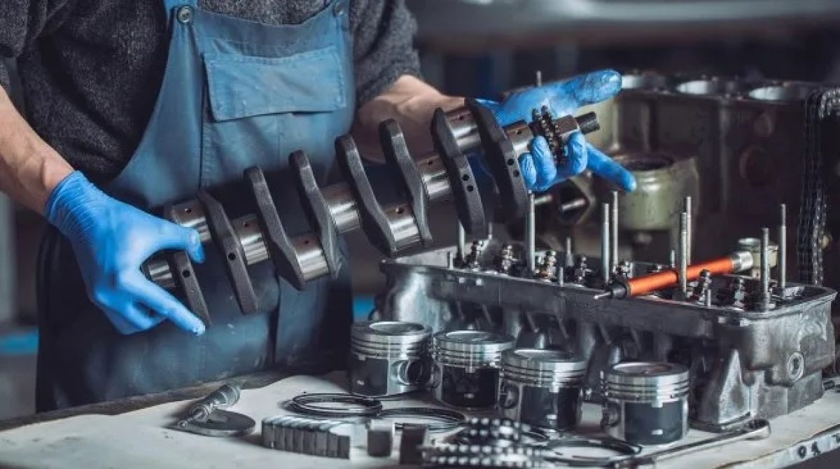 LA ECONOMÍA SE HUNDIÓ UN 2,6% MENSUAL EN FEBRERO, LA PEOR CAÍDA DESDE DICIEMBRE 2023