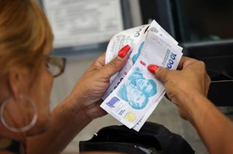 EL SALARIO MÍNIMO PERDIÓ CASI EL 40% DE SU PODER DE COMPRA DURANTE LA GESTIÓN LIBERTARIA