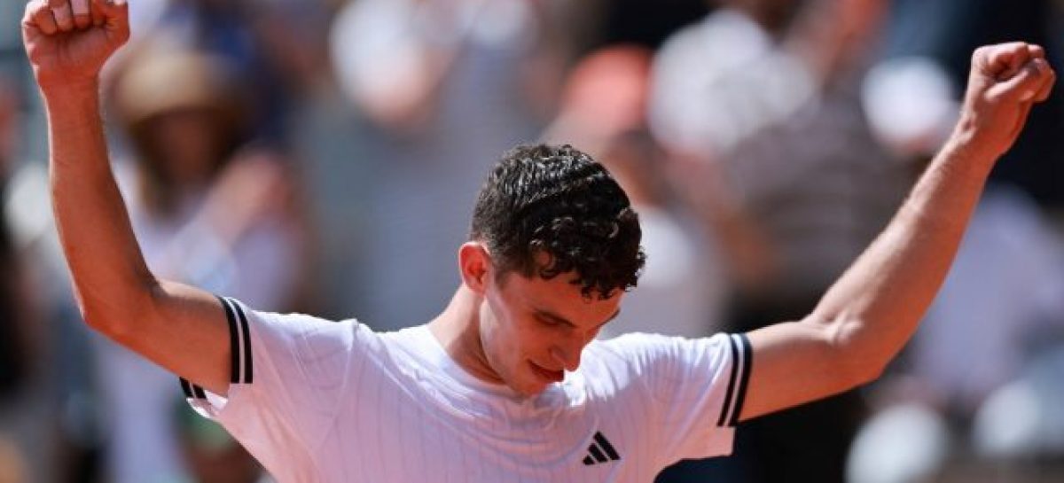 BATACAZO ARGENTINO EN ROLAND GARROS. CERÚNDOLO BAJÓ A JANNIK SINNER Y ELIMINÓ AL 1° DEL MUNDO