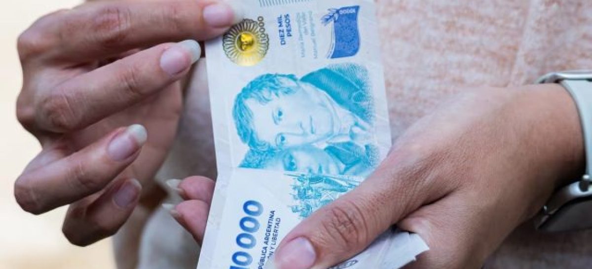 EN MARZO LOS SALARIOS REGISTRADOS VOLVIERON A PERDER CONTRA LA INFLACIÓN