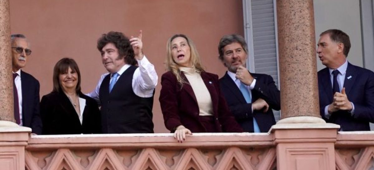 EL GOBIERNO ANALIZA RETIRAR MÁS PLIEGOS JUDICIALES Y ESCALA LA TENSIÓN ENTRE BULLRICH Y KARINA MILEI