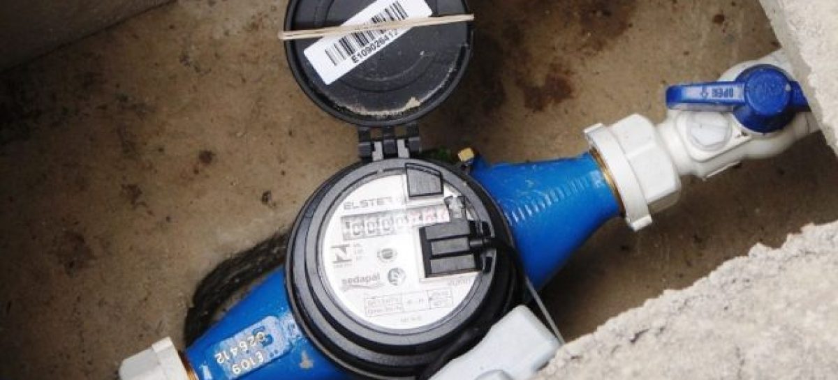 CRISIS HÍDRICA. AGUAS RIOJANAS ACELERA LA INSTALACIÓN DE MEDIDORES