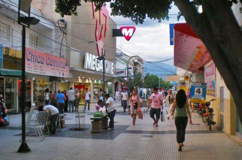 EL VIERNES EL COMERCIO TRABAJARÁ MEDIO DÍA POR EL PARTIDO DE ARGENTINA