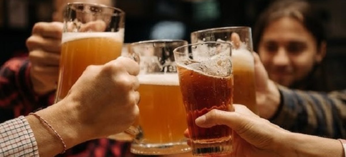 DÍA DE LA CERVEZA. «LA CERVEZA ES UN LUBRICANTE SOCIAL POR EXCELENCIA»