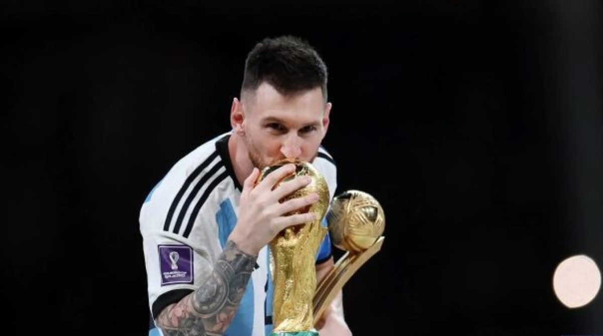 BOMBA MUNDIAL. LIONEL MESSI ANUNCIÓ SU RETIRO DE LA SELECCIÓN ARGENTINA
