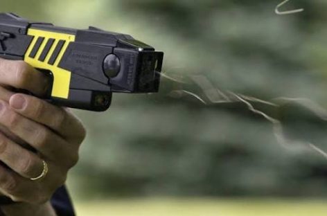 IMPULSAN PROYECTO DE LEY PARA QUE LA POLICÍA PUEDA UTILIZAR PISTOLAS TASER